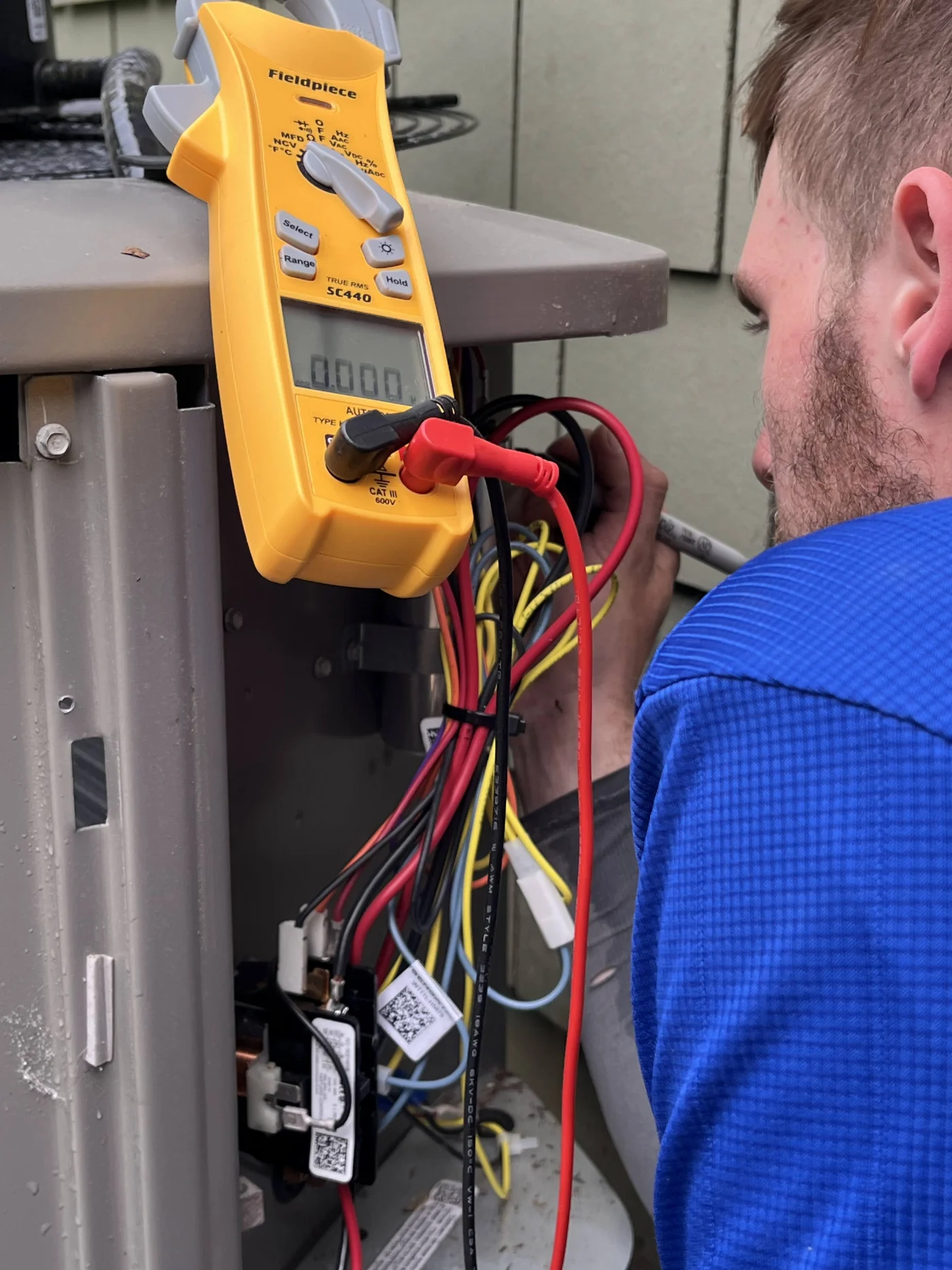 AC Maintenance | Priority Heating & Cooling | Oakdale, MN Priority tech does air conditioning maintenance at Oakdale, MN home